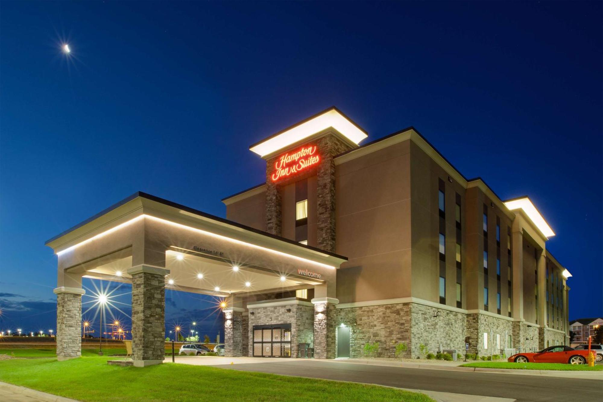 Hampton Inn & Suites By Hilton, Southwest Sioux Falls Exterior foto